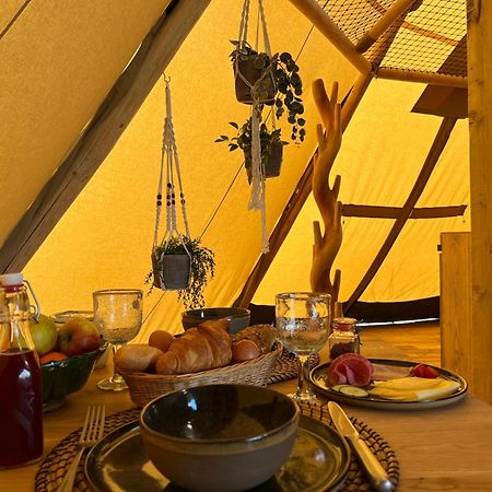 In De Hei Bed & Breakfast Mariahout Exterior foto